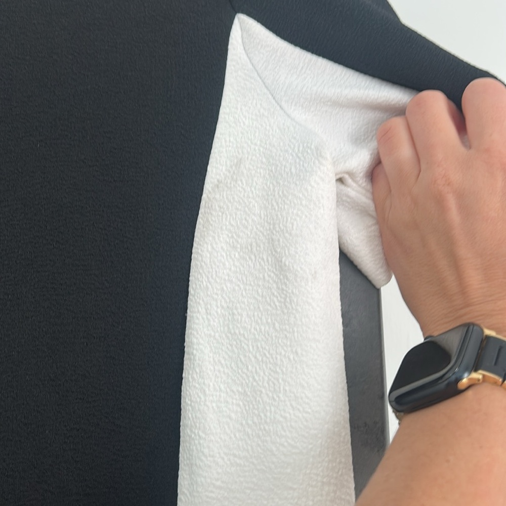 Zara Mock Neck Colorblock Black White Short Sleeve Shirt NWT Sz L polyeste as is - Picture 4 of 8